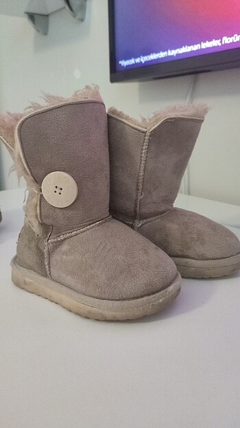 25 Beden camel Renk UGG bot