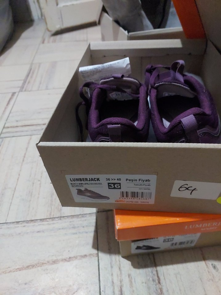 Mor Bağcıklı Kadın Spor Ayakkabı - Görsel 2