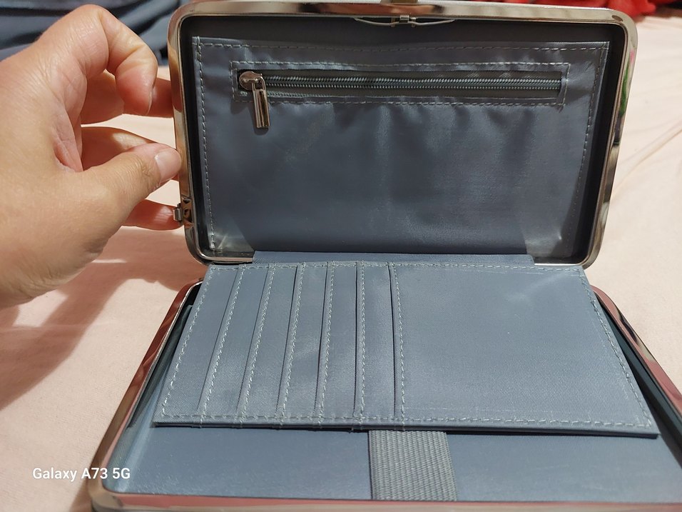 Fermuarlı Kadın Cüzdanı telefon bölmeli - Görsel 2