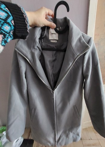 Gri Fermuarlı Uzun Kaban - Görsel 4