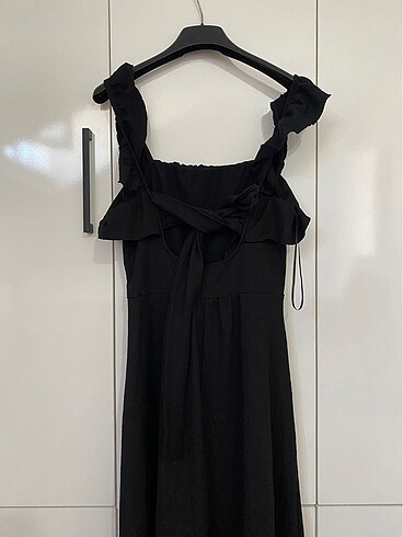 Sırt dekolteli midi elbise - Görsel 3