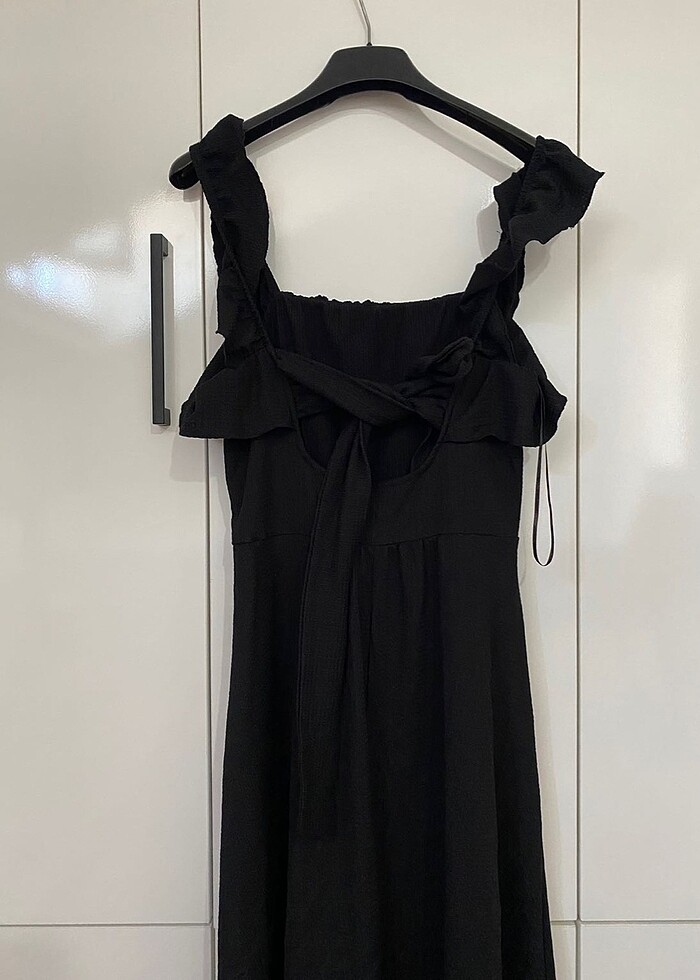 Sırt dekolteli midi elbise - Görsel 3