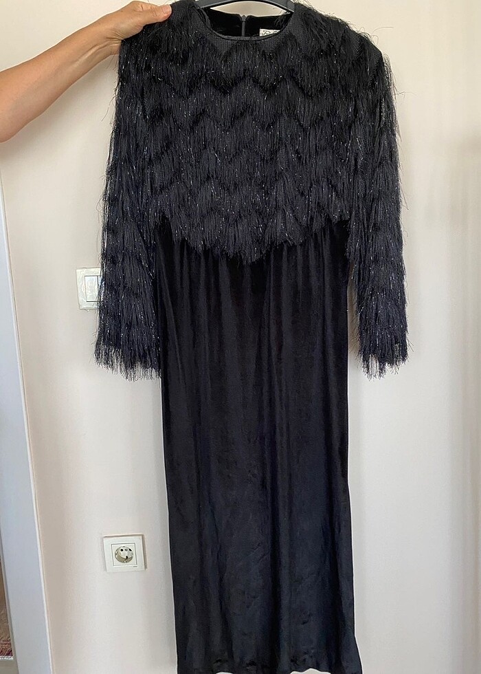 Kadife gece elbisesi - Görsel 4