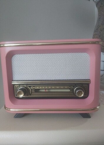 Tasarım pembe radyo