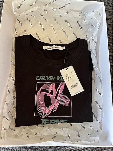 m Beden siyah Renk orijinal calvin klein