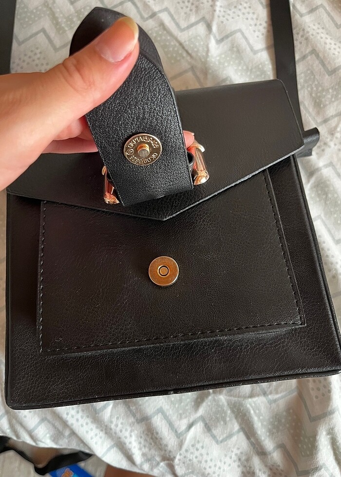 Koldan asmalı çanta - Görsel 3