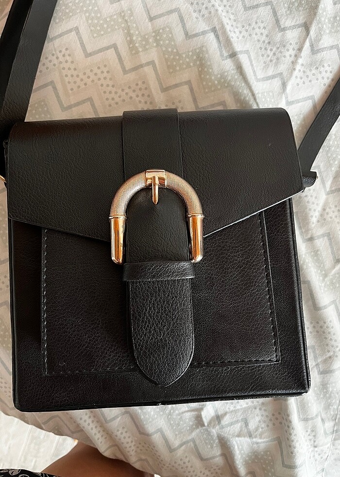 Koldan asmalı çanta - Görsel 2