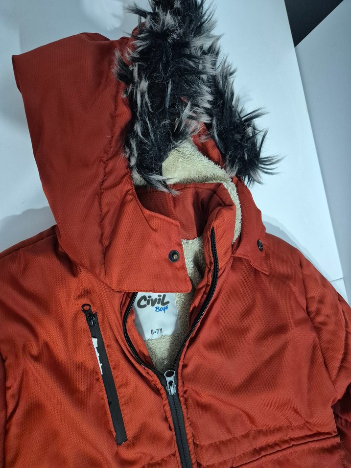 Kürklü Kapüşonlu Erkek Çocuk mont - Görsel 4