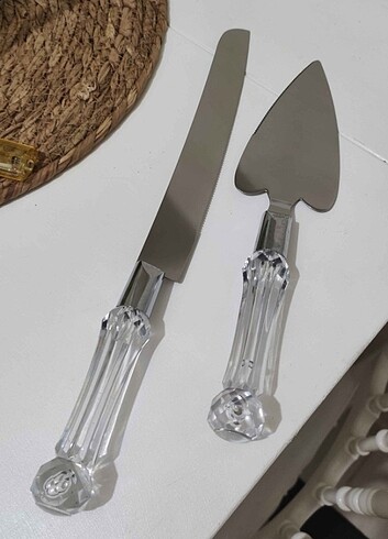Rooc Kristal Saplı Lüks Pasta Seti