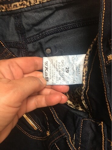 29 Beden Gucci kot