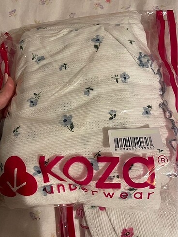 Diğer Koza pijama takımı
