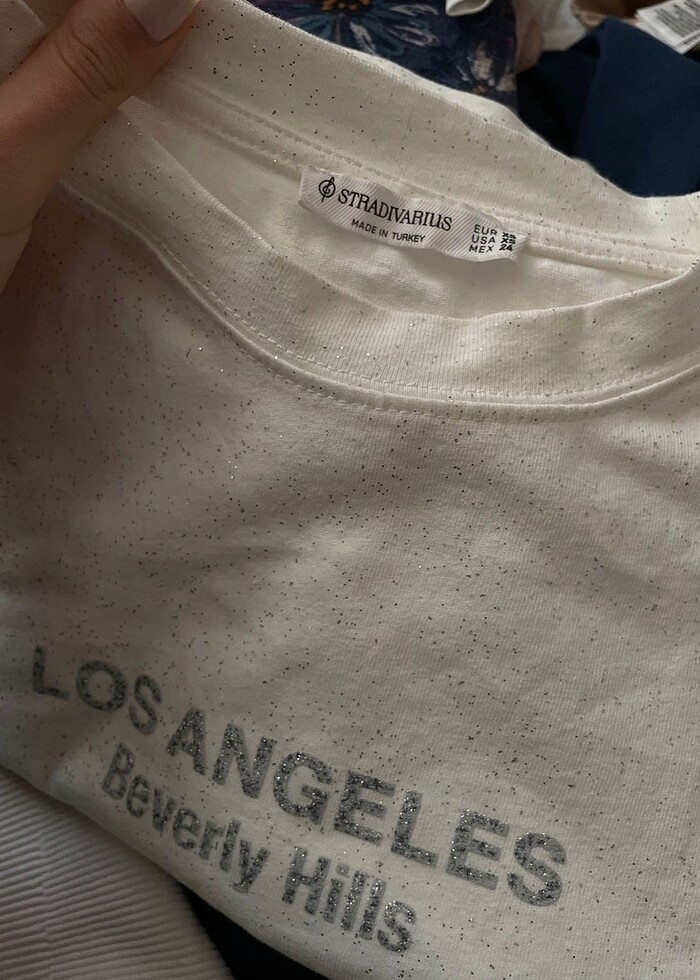 Stradivarius tshirt - Görsel 2