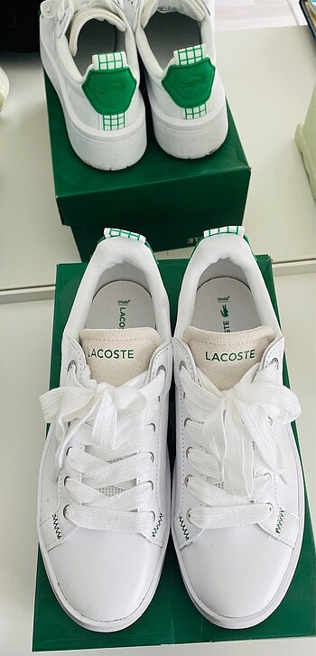 Lacoste spor ayakkabı