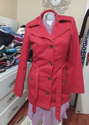 LC Waikiki Düğmeli Kırmızı Midi Trençkot