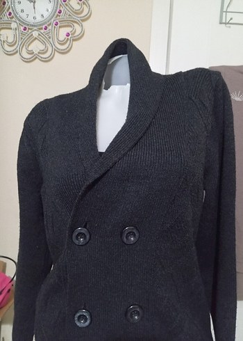 Düğmeli Gri Yün Hırka - Görsel 3