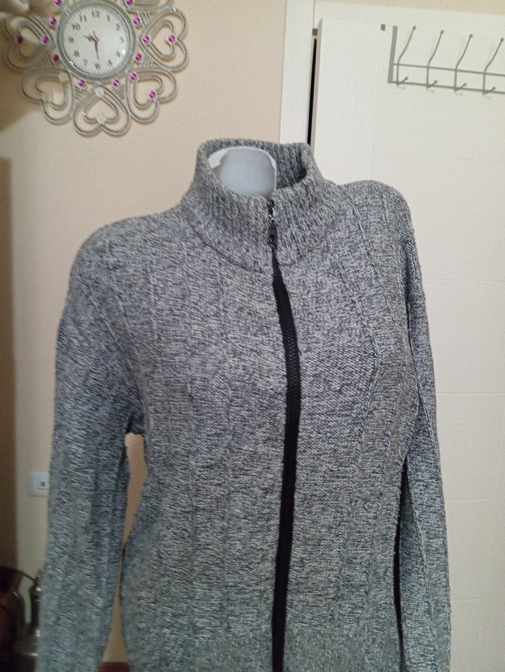 Gri Yüksek Yakalı Erkek Triko Hırka - Görsel 3