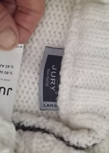 V Yaka Beyaz Triko Kadın Kazak - Görsel 4