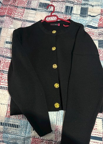 Düğmeli Siyah Kadın hırka - Görsel 3