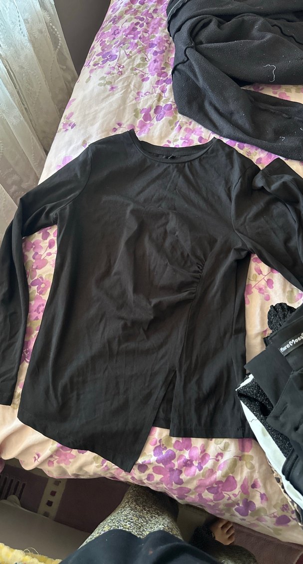 Drapeli Siyah  Uzun Kollu Tişört - Görsel 2