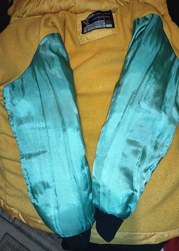 Sarı Erkek Çocuk Kürklü Mont - Görsel 5