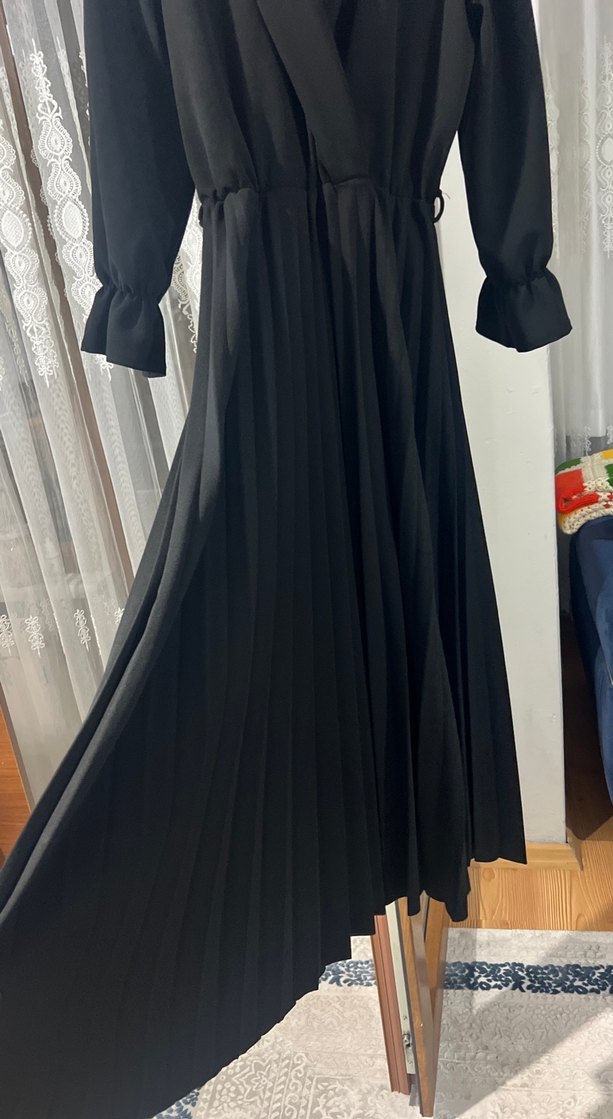 Siyah Uzun Kollu Drapeli Kadın Elbise - Görsel 4