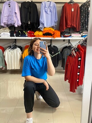 l Beden Mavi puma crop tshirt bedenler var