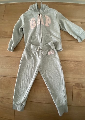 Gri Kız Çocuk Gap Eşofman Takımı 24-36
