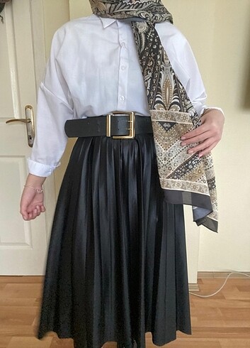 Siyah midi etek 
