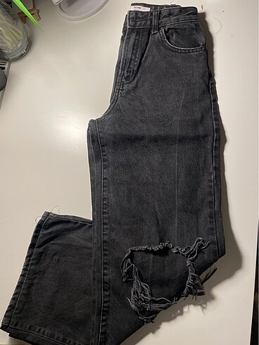 Bershka dizi yırtık wide leg jean