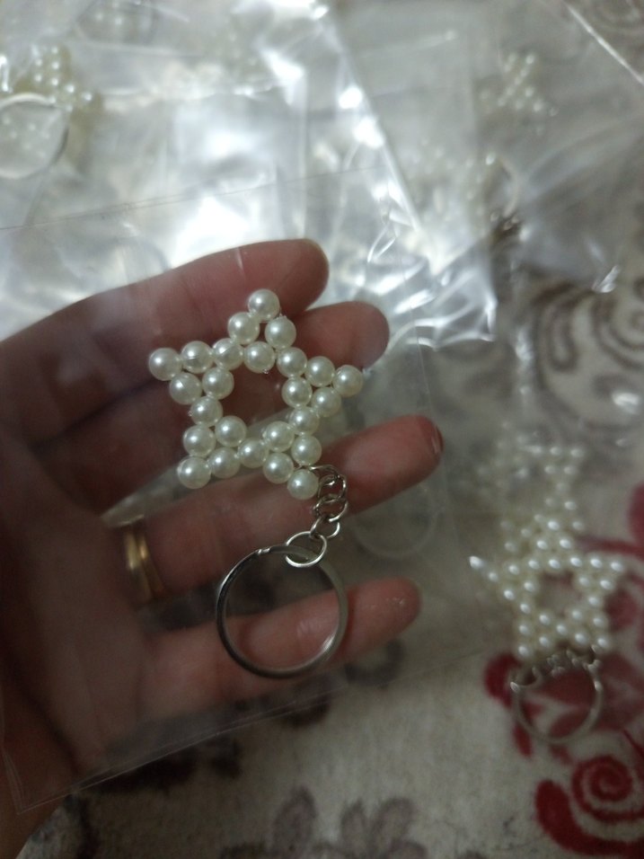 İnci Boncuklu Beyaz Anahtarlık 10 TL adet 69 adet mevcut - Görsel 3