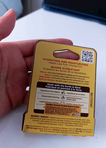 Burt's Bees Vanilyalı Renksiz Dudak Bakım Kremi - Görsel 4