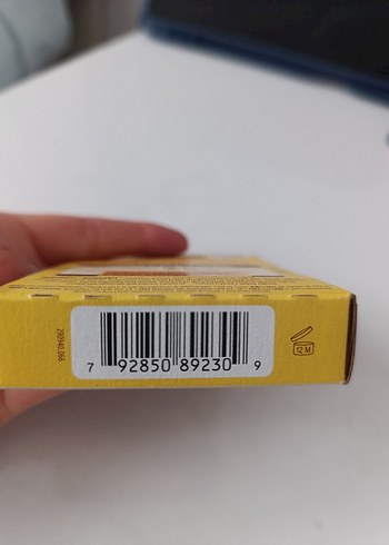 Burt's Bees Vanilyalı Renksiz Dudak Bakım Kremi - Görsel 5