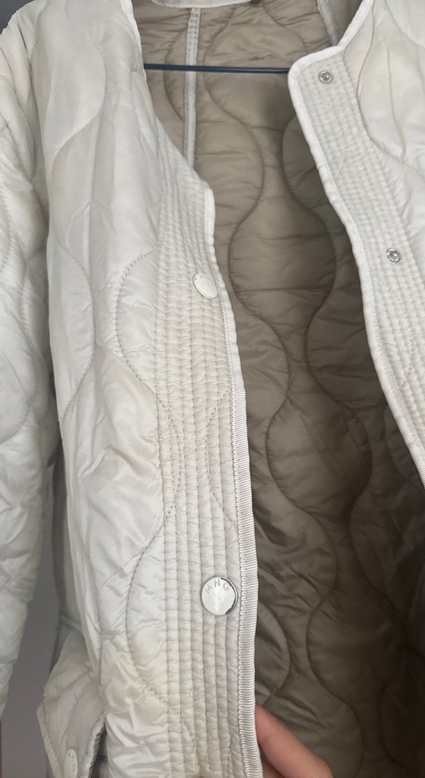 Düğmeli Beyaz Kadın Ceket - Görsel 3