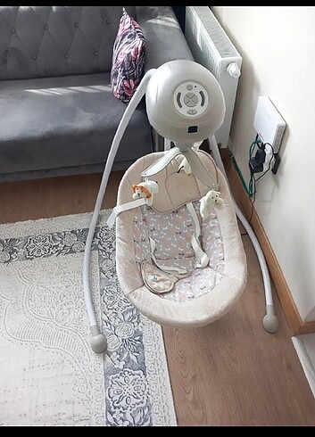 Beden Renk Wind otomatik oyuncaklı bebek salıncağı