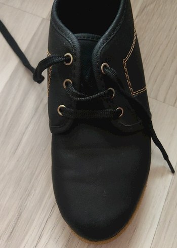 Siyah Bağcıklı Minimalist Erkek Bot - Görsel 2