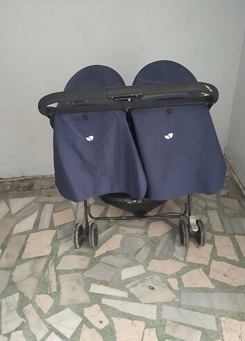 15-36 kg Beden 2 kız bebek arabasi