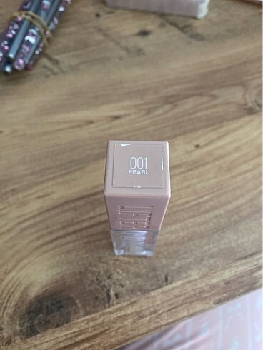 Maybelline Maybelline New York Lifter Gloss 001 Pearl