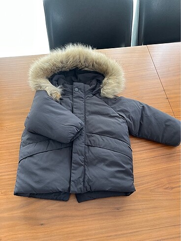 Zara mont