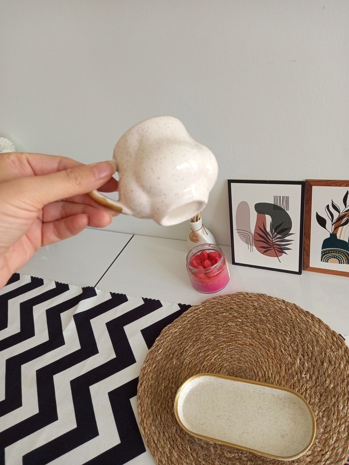 Beyaz Seramik Fincan ve Tabak Seti - Görsel 3