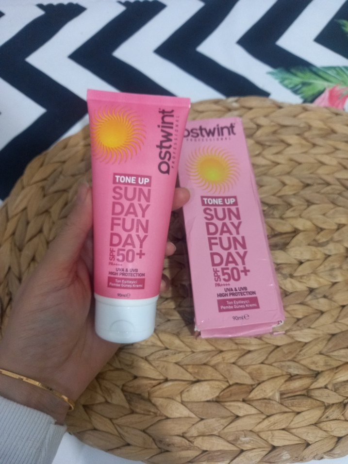 Ostwint Ton Up Güneş Koruyucu SPF 50+ - Görsel 2