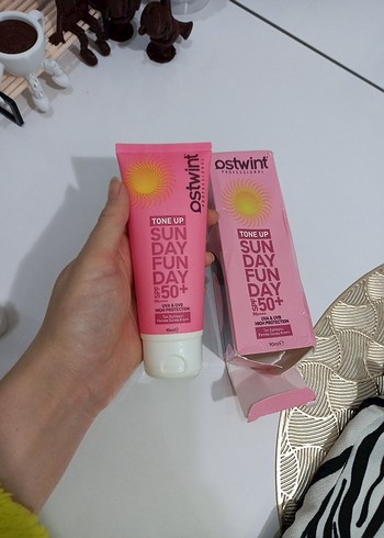 Ostwint Güneş Koruyucu Tonlanma Kremi SPF 50+ 90ml - Görsel 3