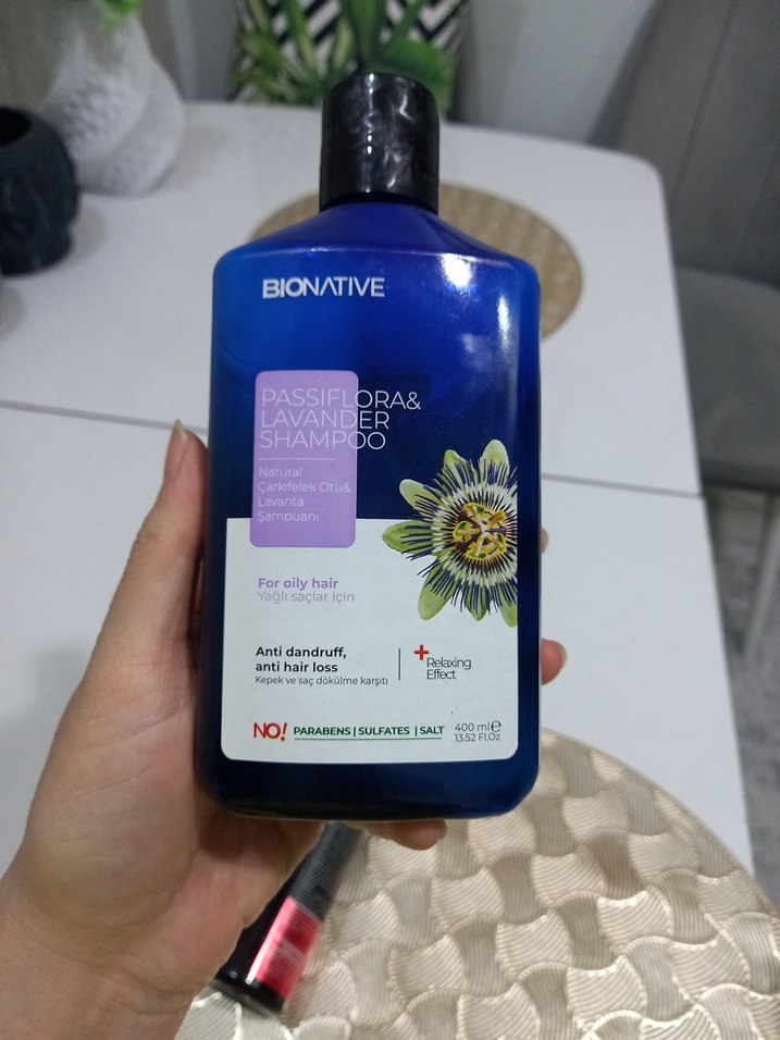 Bionative Kepeğe Karşı Şampuan ve Ceremony Saç Spreyi - Görsel 2