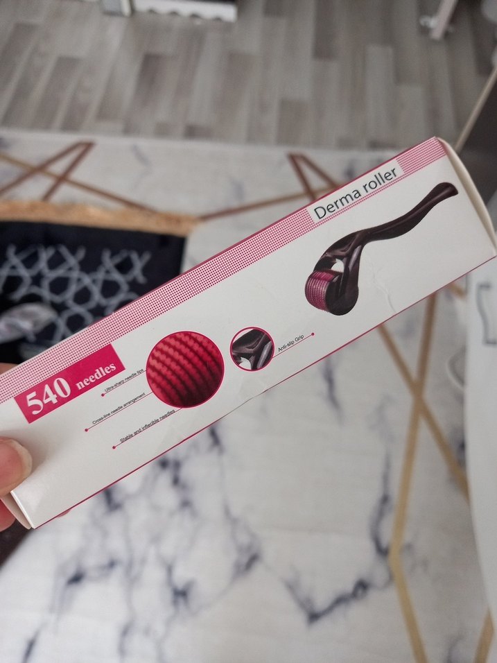 Yeşil Elma Aromalı Dudak Balmı - Görsel 3