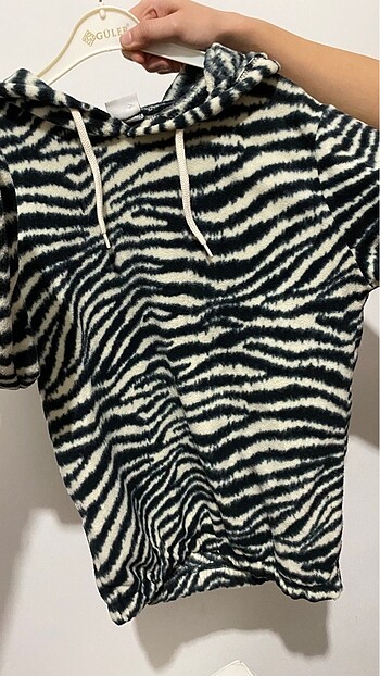 l Beden Zebra sweat