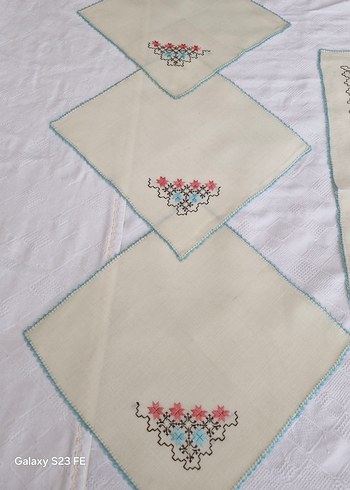 Nakışlı  Masa Örtüsü ve Peçeteler - Görsel 5