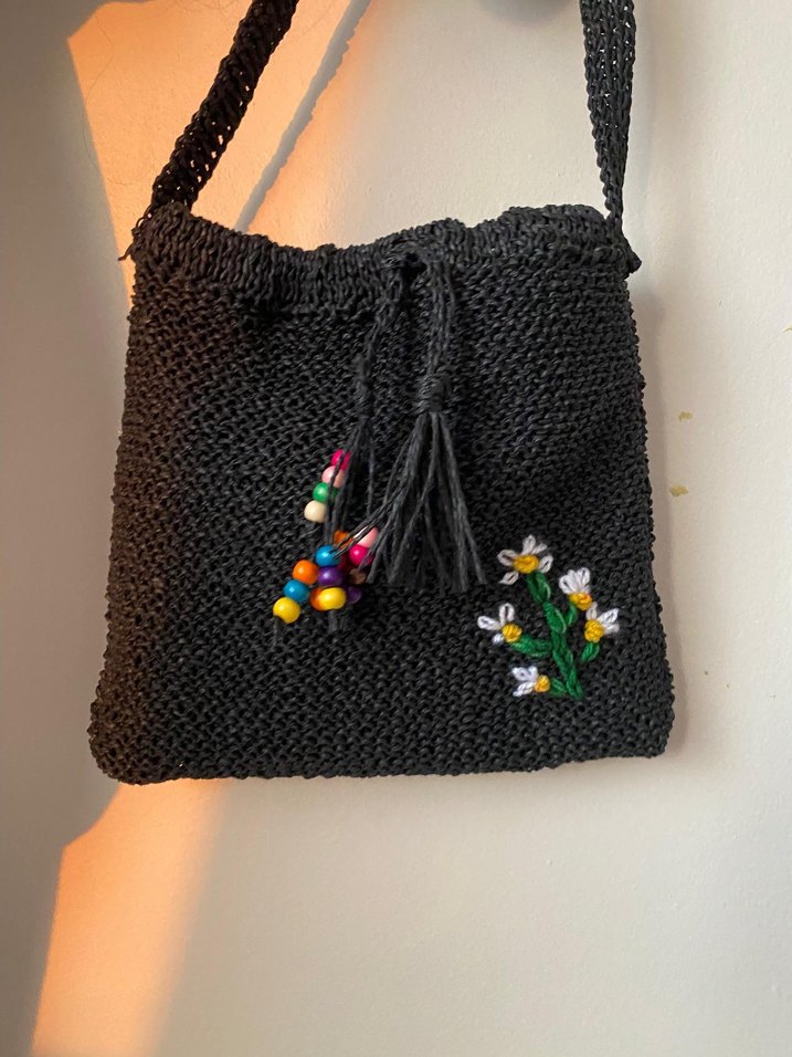 Diger Siyah Nakışlı Boncuklu Örgü Kadın Çanta - Görsel 2