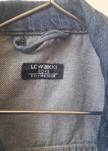 4 Yaş Beden Düğmeli erkek cocuk Mavi Denim Ceket