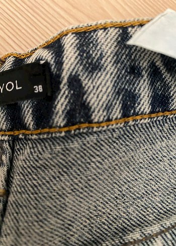 Trendyol & Milla Gri Yırtık Detaylı Kadın Denim Pantolon