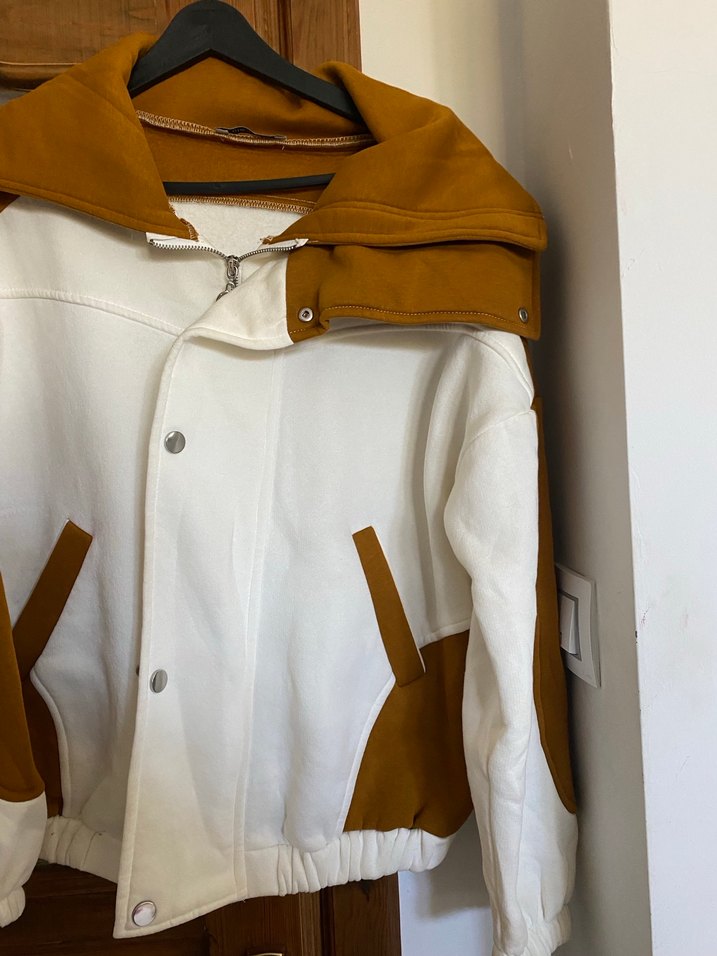 Düğmeli, Yakalı Kadın Beyaz Gri Ceket - Görsel 2