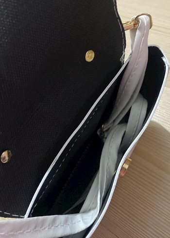 Bohem Beyaz Deri Tokalı Kadın Çanta - Görsel 2